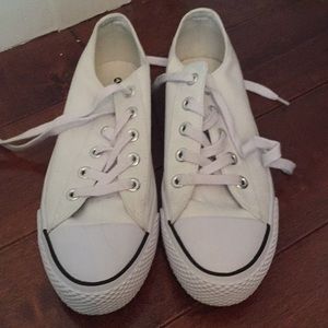 White airway all shoes!